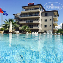 Godija Hotel & Suites 