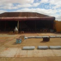 Bivouac Les Dunes De Tinfou 