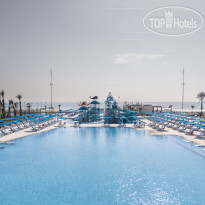Бассейн  в Pickalbatros Palais des Roses 5*