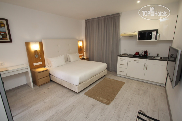 Casablanca Suites & Spa