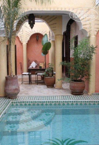 Фотографии отеля  Riad Itrane 4*