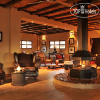 Zebra Kalahari Lodge 