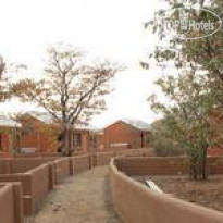 Damara Mopana Lodge 