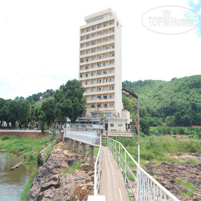 Фотографии отеля  Hotel Oubangui 4*