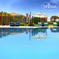 Erbil Rotana Outdoor swimming pool