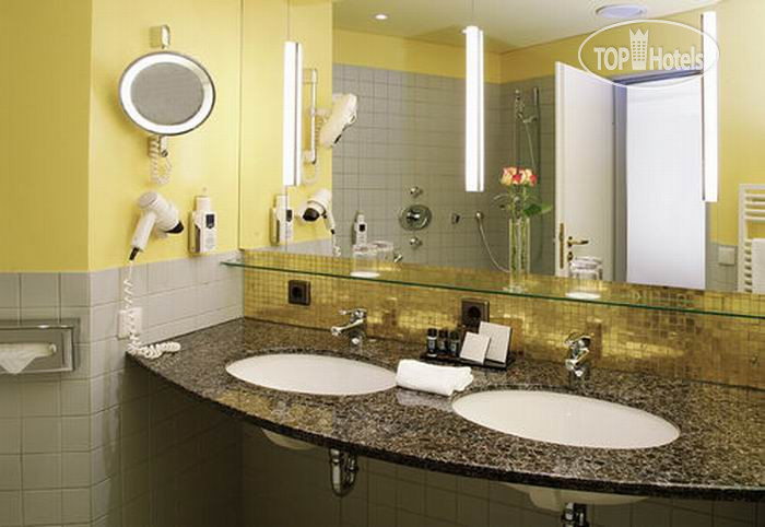 Новые добавленные фото туристов Crowne Plaza Hannover 4*