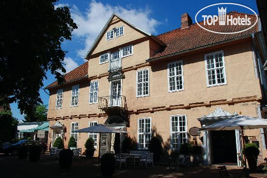 Фотографии отеля  Althoff Hotel Fuerstenhof Celle 5*