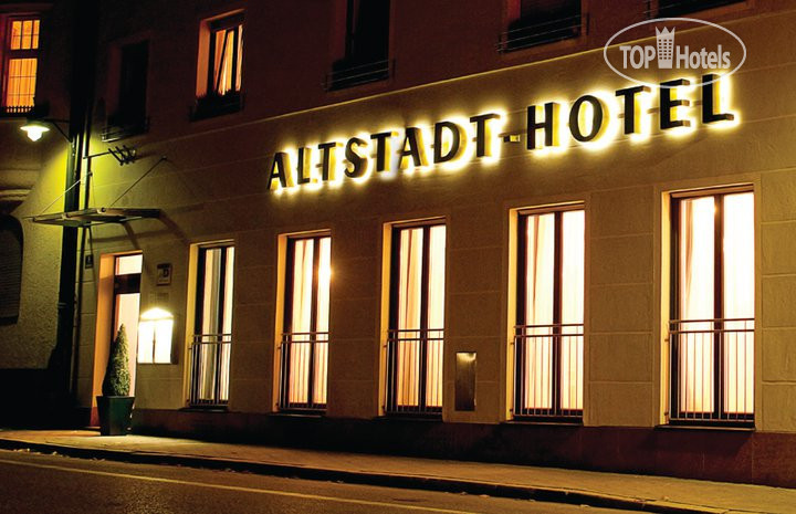 Фотографии отеля  Altstadthotel 3*