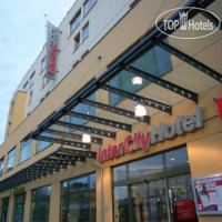 InterCityHotel Stralsund 3*