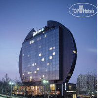 Radisson Blu Hotel, Frankfurt 4*