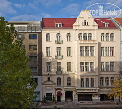 Фотографии отеля  Wyndham Garden Hamburg City Centre  4*