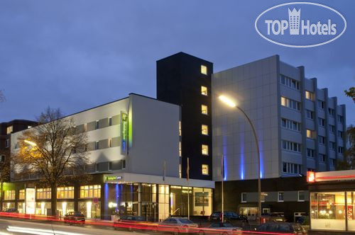 Фотографии отеля  Holiday Inn Express Hamburg City Centre 3*