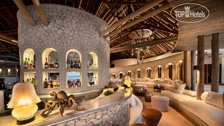 andBeyond Mnemba Island Lodge