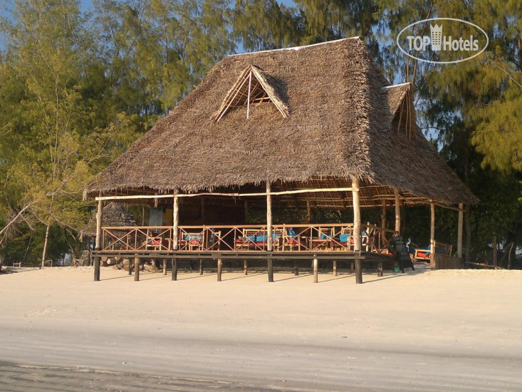 Фотографии отеля  Ndame Beach Lodge 3*