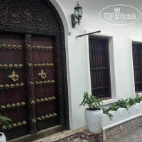 Tausi Palace Hotel 