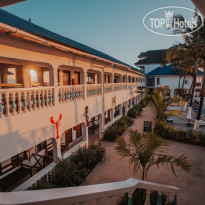 Zenobia Beach Resort 
