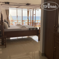 Zenobia Beach Resort 