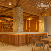 Jaz Amaluna Receptio Bar 