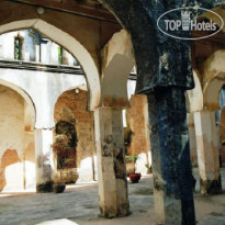 Mbweni Ruins 