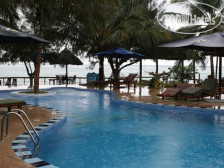 Mnarani beach Cottages 4*