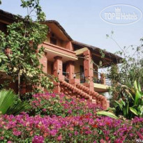 Les Bougainvillees Saly Отель