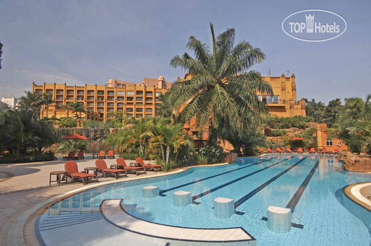 Фотографии отеля  The Kampala Serena Hotel 5*