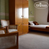 Lav Hotel  