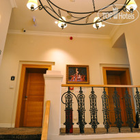 Opera Garni Hotel 