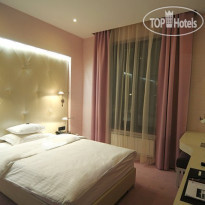 Crystal Hotel Belgrad 