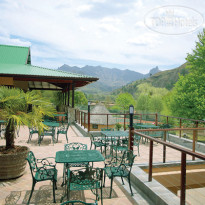 Drakensberg Gardens Golf & Spa Resort Ресторан (терраса)