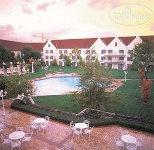 Фото Holiday Inn Garden Court Bloemfontein