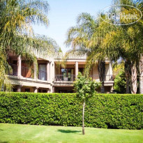  Silver Palms Guest House 