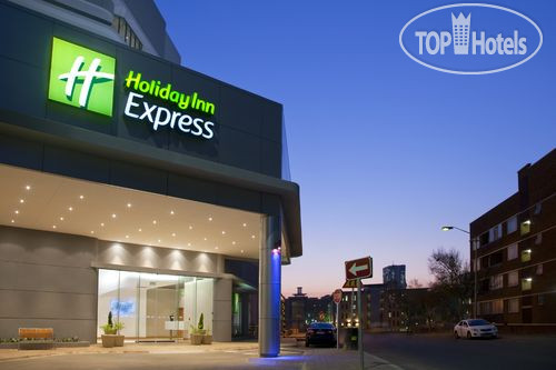 Фотографии отеля  Holiday Inn Express Pretoria - Sunnypark 3*