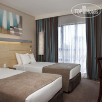 Holiday Inn Express Sandton-Woodmead Standard Twin Room