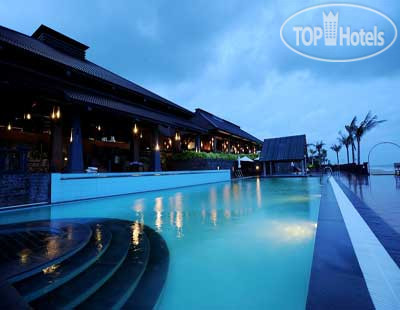 Фото Tropicana Beach Resort & Spa