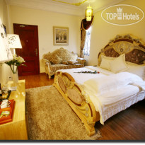 Hidden Charm Hotel 