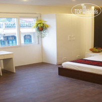 New Moon Hotel