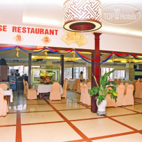 Oasis Hotel