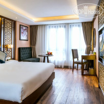 Conifer Grand Hotel 
