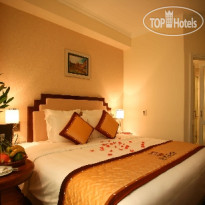 Royal Gate Hotel