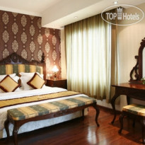 Royal Gate Hotel