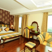Royal Gate Hotel