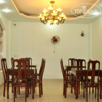 Nhat Le Hotel