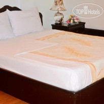 Nhat Le Hotel