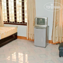 Nhat Le Hotel