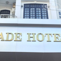 Jade Hotel 