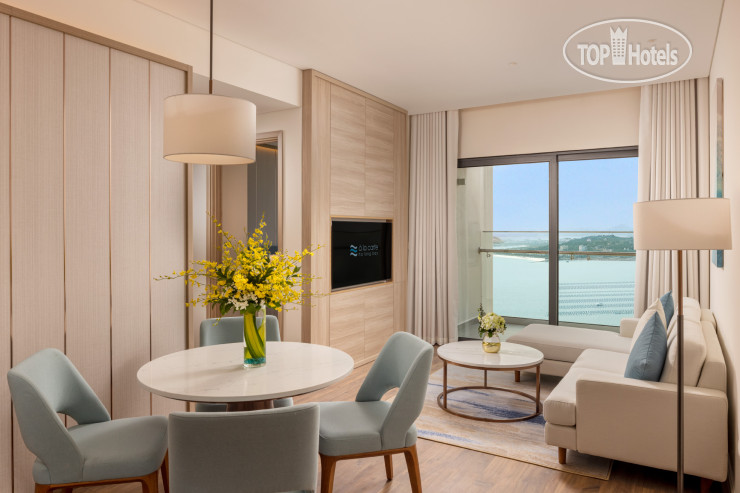 Hotel photo A La Carte Halong Bay 5*