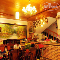 Hoang Trinh Hotel 