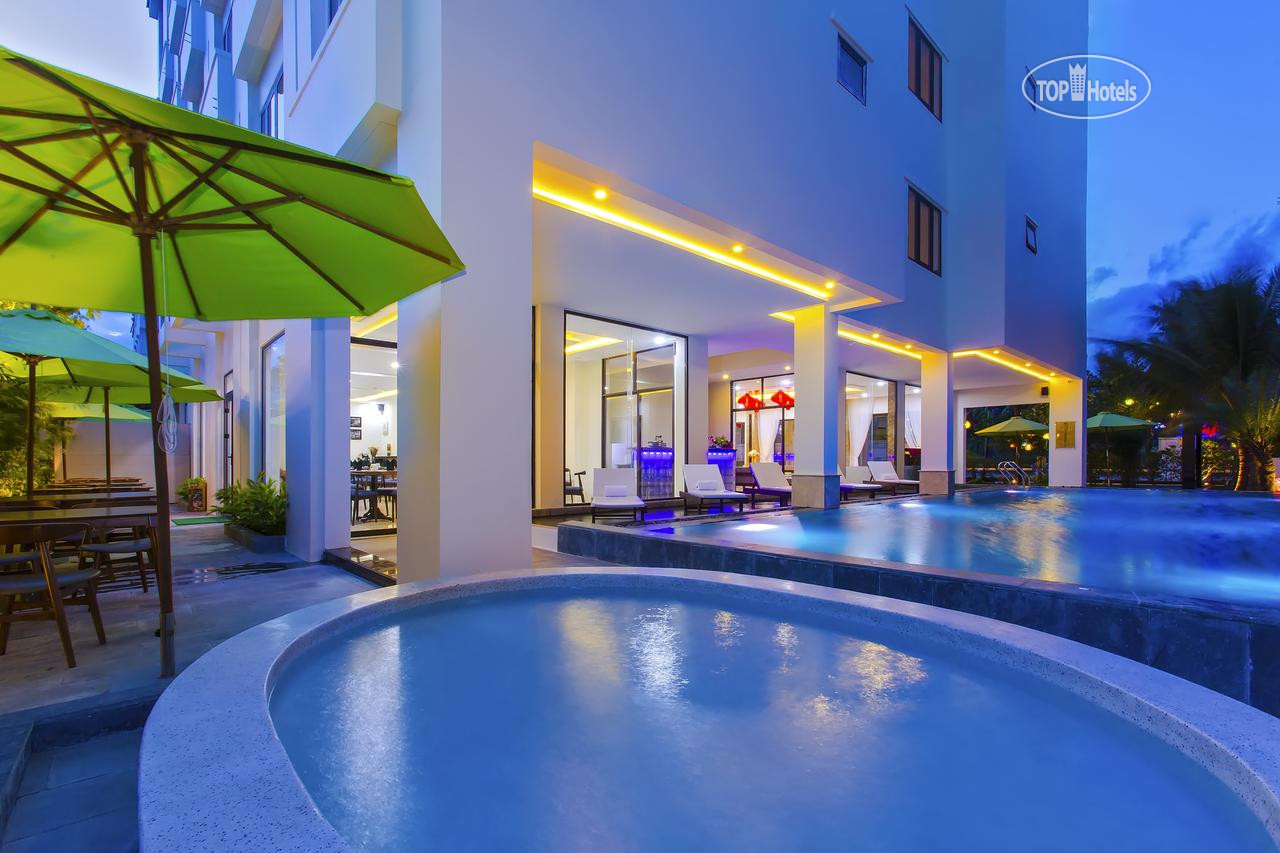 Oceana boutique мальдивы. Nostos beach крит. Beach boutique house 3 таиланд пхукет. The beach boutique house phuket. Тайланд бич бутик хаус.