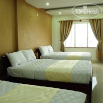 Canh Buom Hotel 